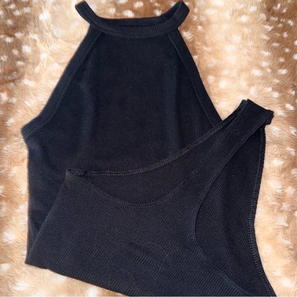 aerie Black Ribbed Halter Tank - Picture 2 of 2